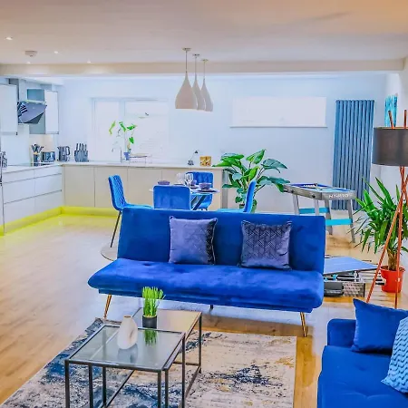 Deja Blue Luxury By Altoluxoexperience Short Lets & Serviced With Free Wifi & Parking * Bristol