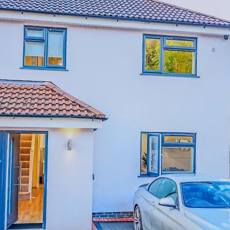 Deja Blue Luxury By Altoluxoexperience Short Lets & Serviced With Free Wifi & Parking Holiday home *