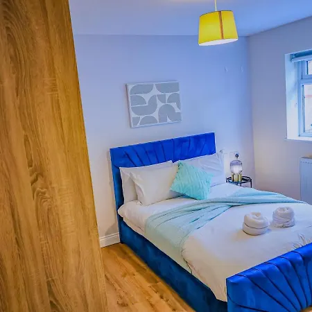 Deja Blue Luxury By Altoluxoexperience Short Lets & Serviced With Free Wifi & Parking Bristol