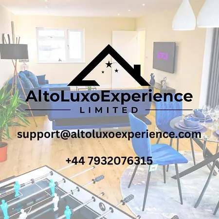 Deja Blue Luxury By Altoluxoexperience Short Lets & Serviced With Free Wifi & Parking Holiday home *