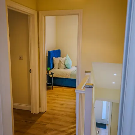 Deja Blue Luxury By Altoluxoexperience Short Lets & Serviced With Free Wifi & Parking Holiday home